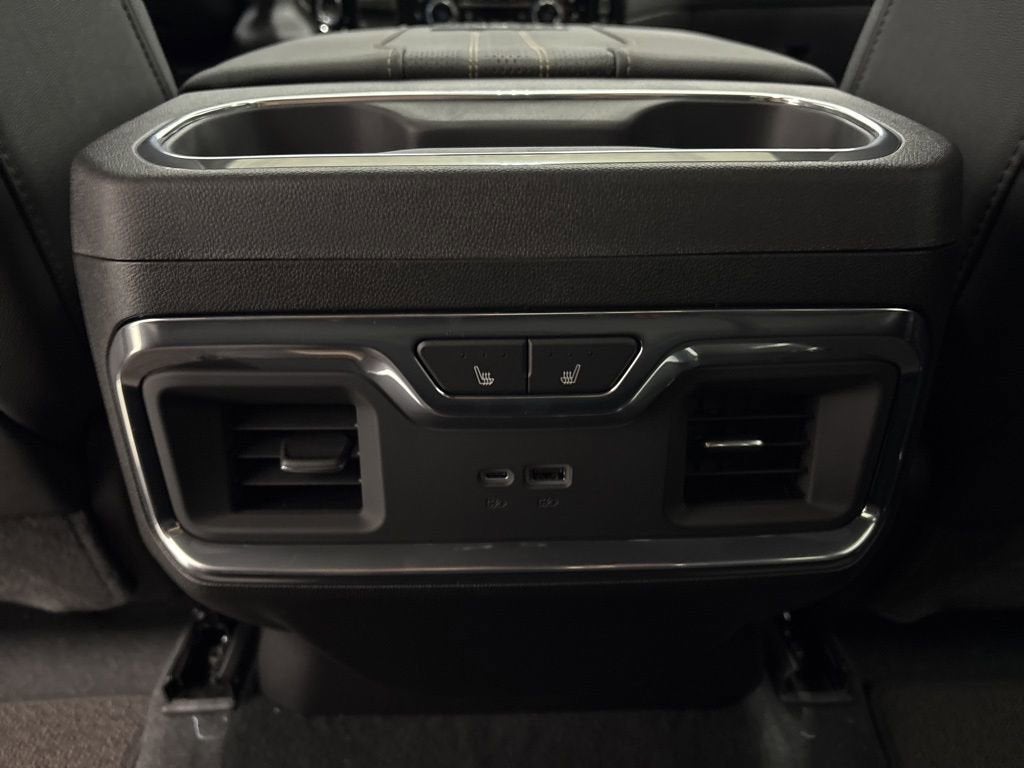 2026 Chevrolet Silverado 3500 HD High Country Crew Cab Standard Box 4WD