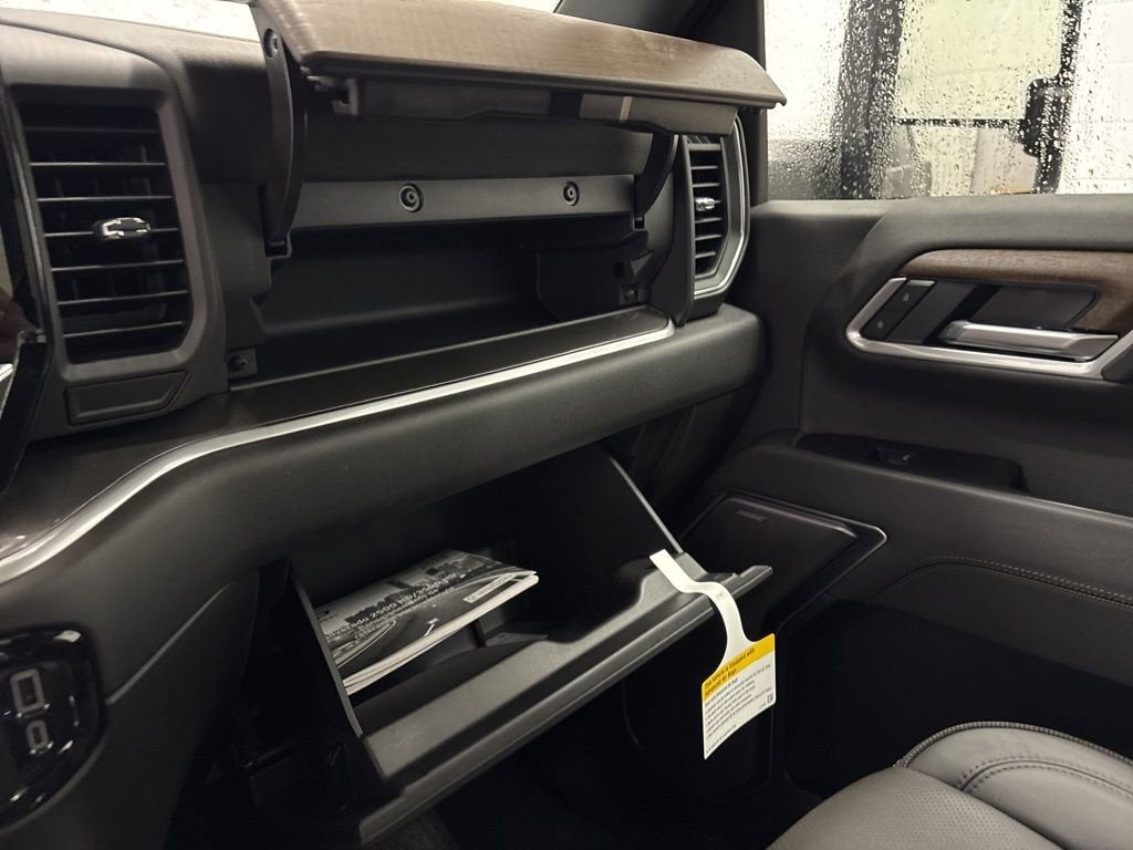 2026 Chevrolet Silverado 3500 HD High Country Crew Cab Standard Box 4WD