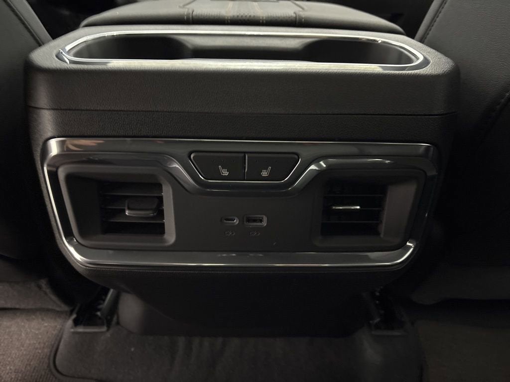 2026 Chevrolet Silverado 3500 HD High Country Crew Cab Standard Box 4WD