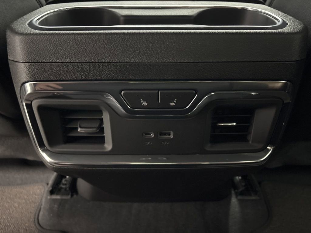 2026 Chevrolet Silverado 3500 HD High Country Crew Cab Standard Box 4WD