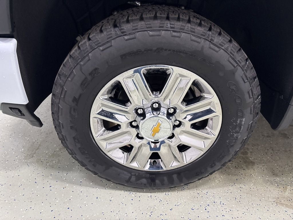 2026 Chevrolet Silverado 3500 HD High Country Crew Cab Standard Box 4WD