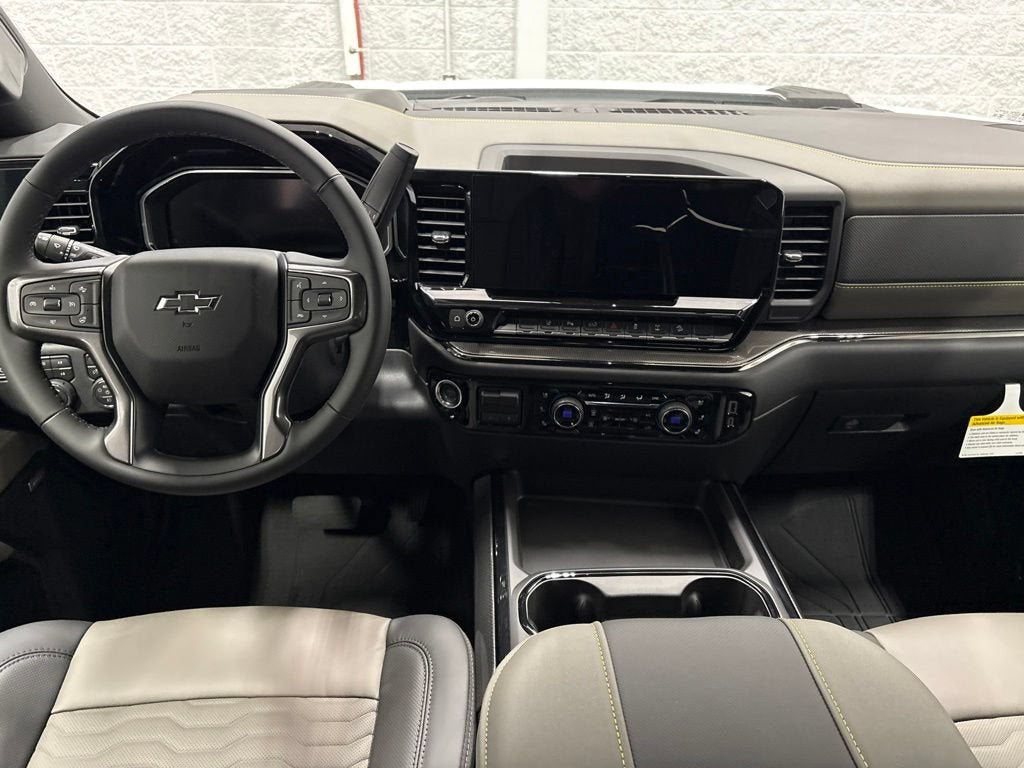 2026 Chevrolet Silverado 2500 HD ZR2 Crew Cab Standard Box 4WD