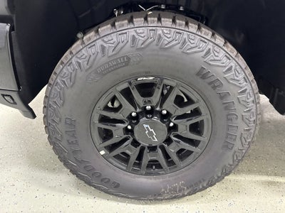 2026 Chevrolet Silverado 2500 HD ZR2 Crew Cab Standard Box 4WD