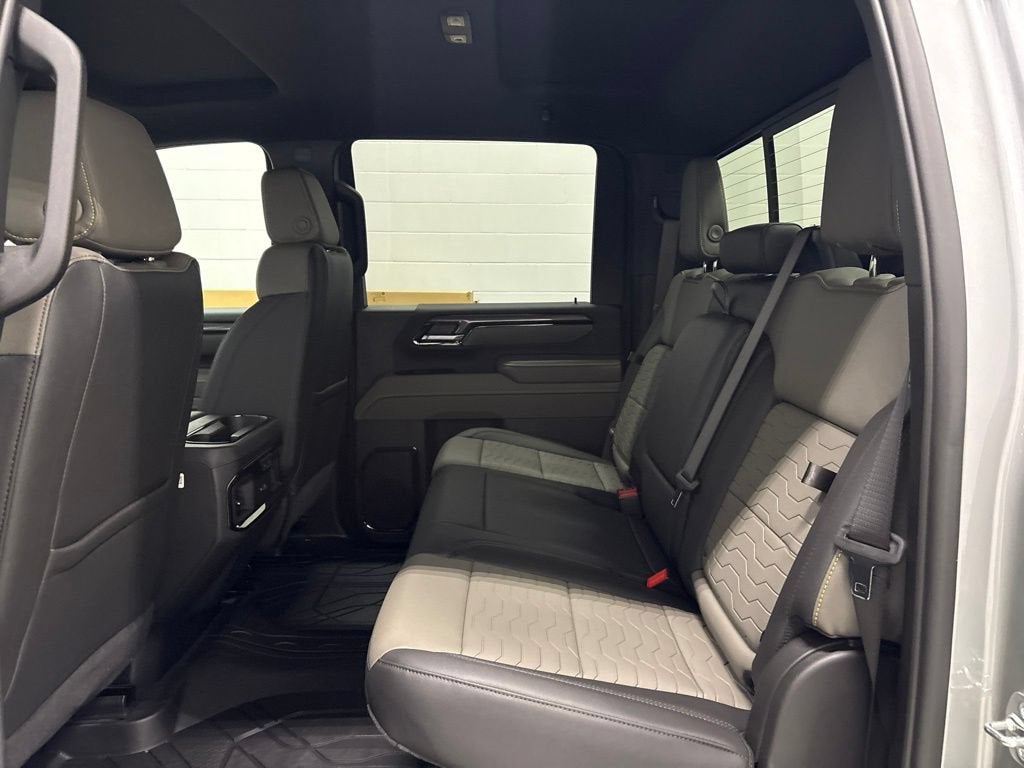 2026 Chevrolet Silverado 2500 HD ZR2 Crew Cab Standard Box 4WD