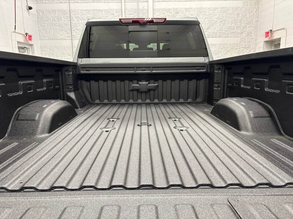 2026 Chevrolet Silverado 2500 HD ZR2 Crew Cab Standard Box 4WD