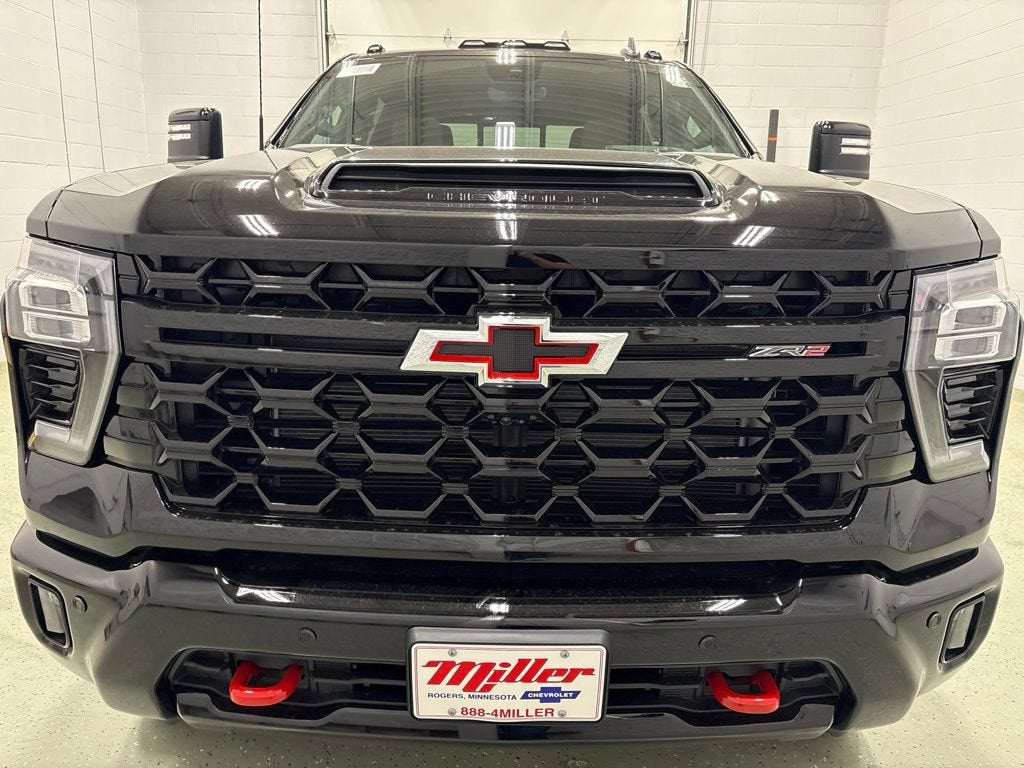 2026 Chevrolet Silverado 2500 HD ZR2 Crew Cab Standard Box 4WD