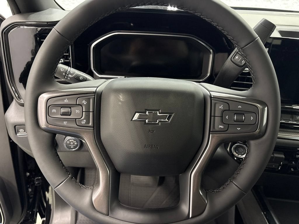 2026 Chevrolet Silverado 2500 HD ZR2 Crew Cab Standard Box 4WD