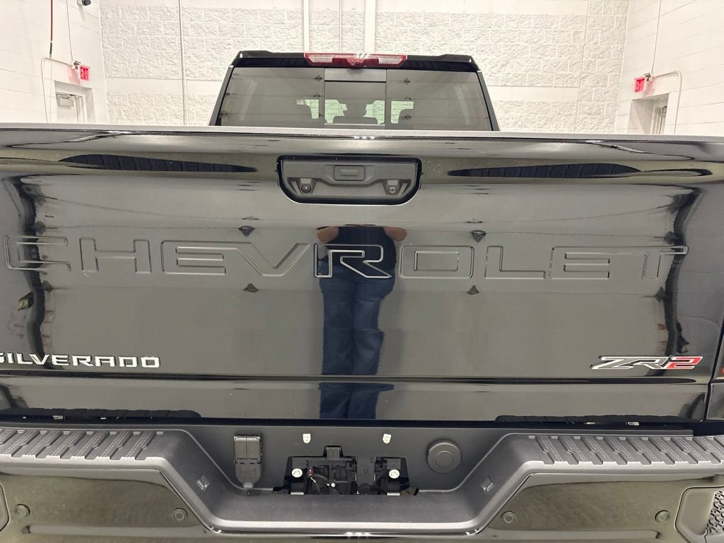 2026 Chevrolet Silverado 2500 HD ZR2 Crew Cab Standard Box 4WD