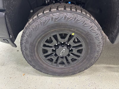 2026 Chevrolet Silverado 2500 HD ZR2 Crew Cab Standard Box 4WD