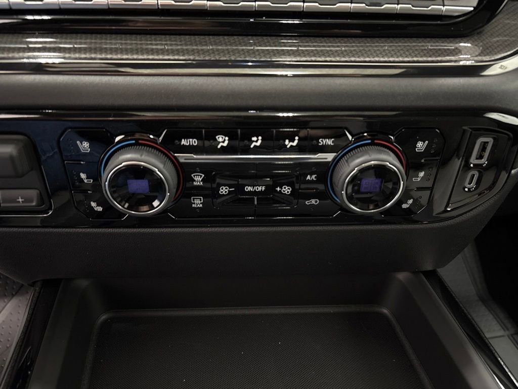 2026 Chevrolet Silverado 2500 HD ZR2 Crew Cab Standard Box 4WD