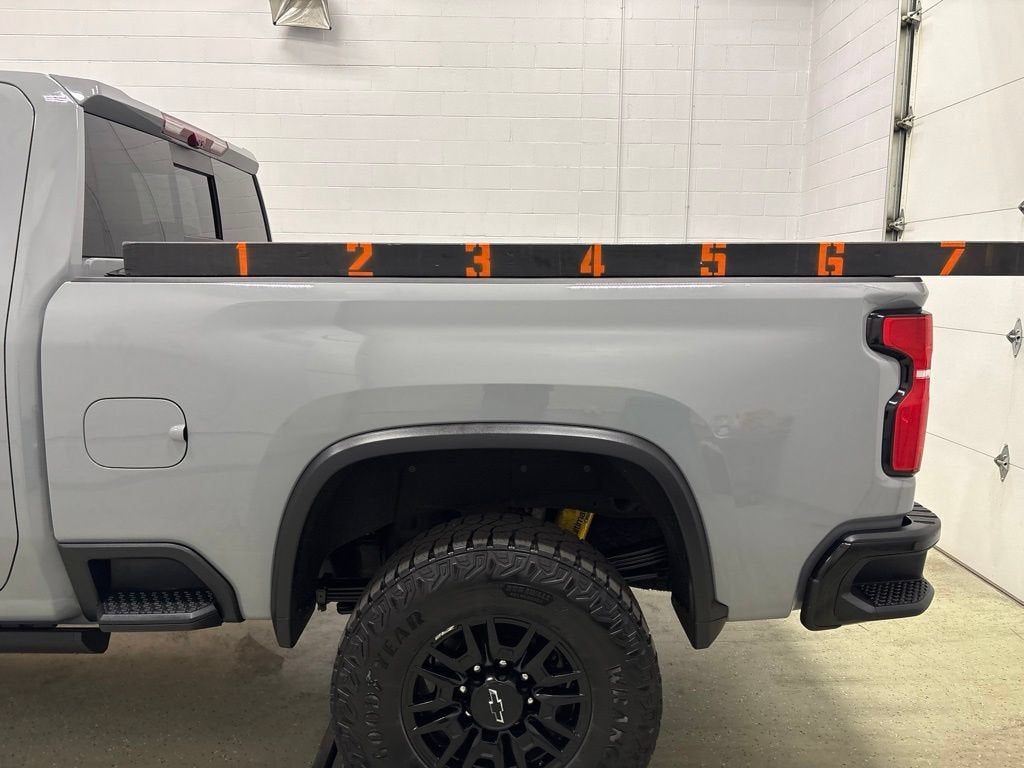 2025 Chevrolet Silverado 2500 HD ZR2