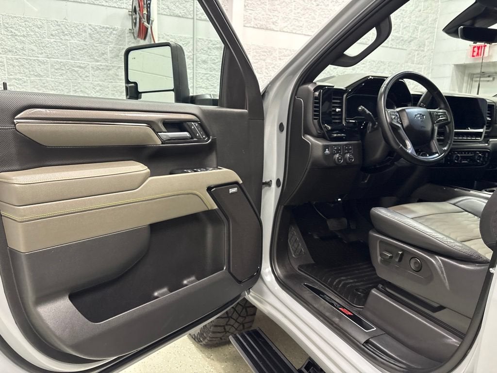 2025 Chevrolet Silverado 2500 HD ZR2