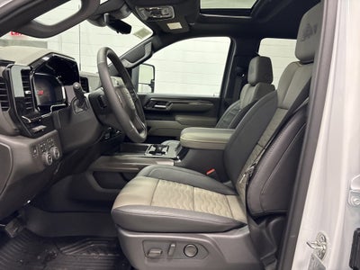 2026 Chevrolet Silverado 2500 HD ZR2 Crew Cab Standard Box 4WD