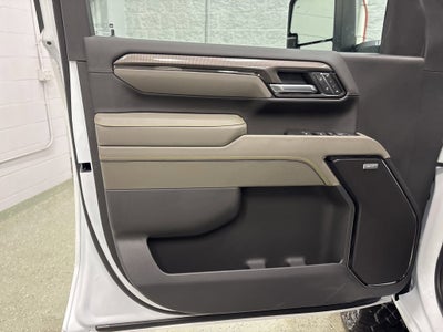 2026 Chevrolet Silverado 2500 HD ZR2 Crew Cab Standard Box 4WD