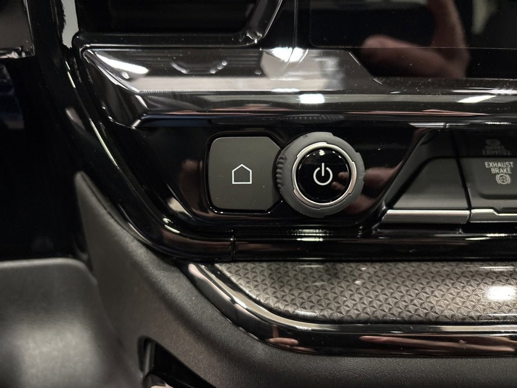 2026 Chevrolet Silverado 2500 HD ZR2 Crew Cab Standard Box 4WD