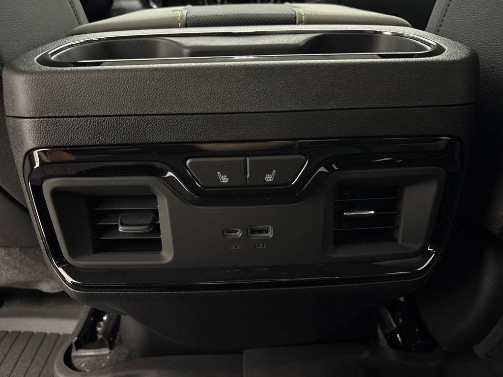2026 Chevrolet Silverado 2500 HD ZR2 Crew Cab Standard Box 4WD