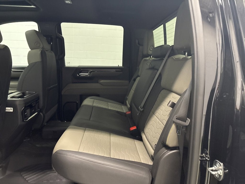 2026 Chevrolet Silverado 2500 HD ZR2 Crew Cab Standard Box 4WD