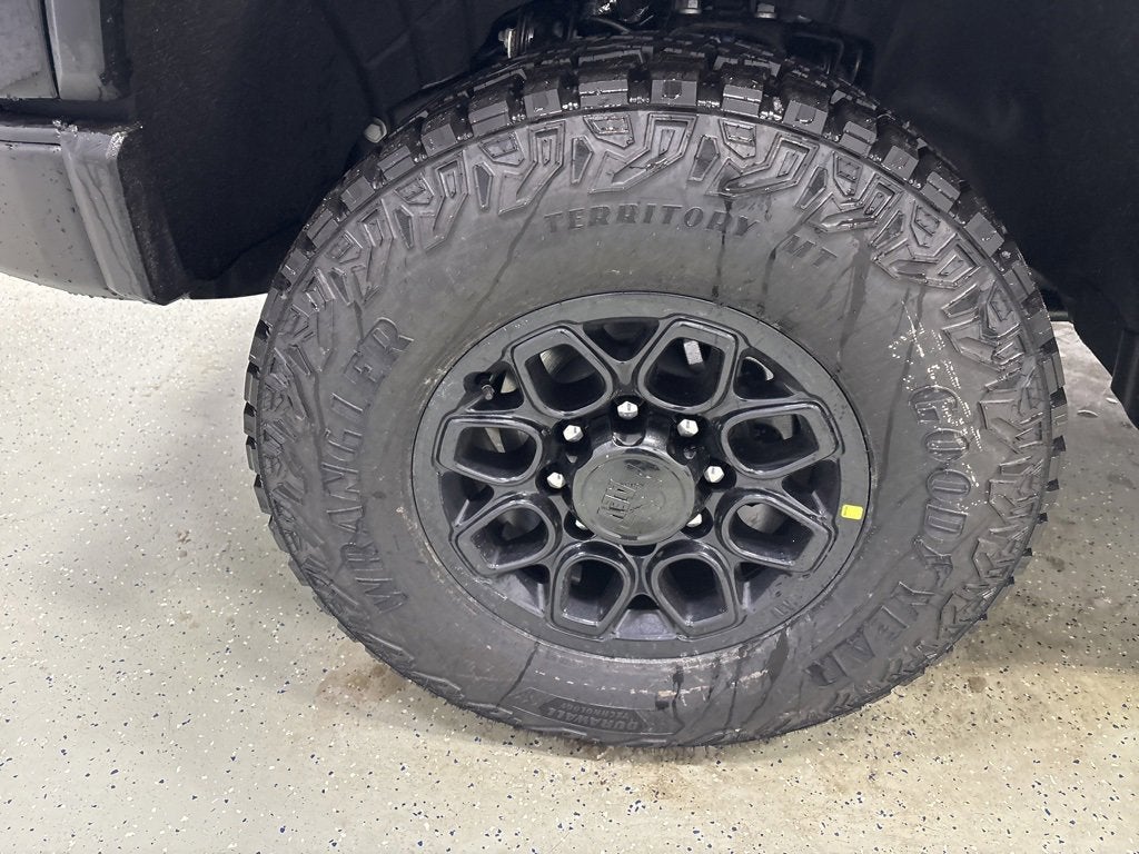 2026 Chevrolet Silverado 2500 HD ZR2 Crew Cab Standard Box 4WD