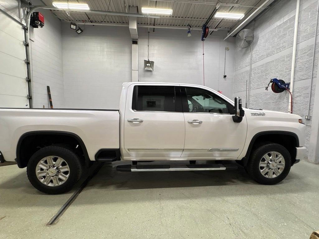 2024 Chevrolet Silverado 2500 HD High Country