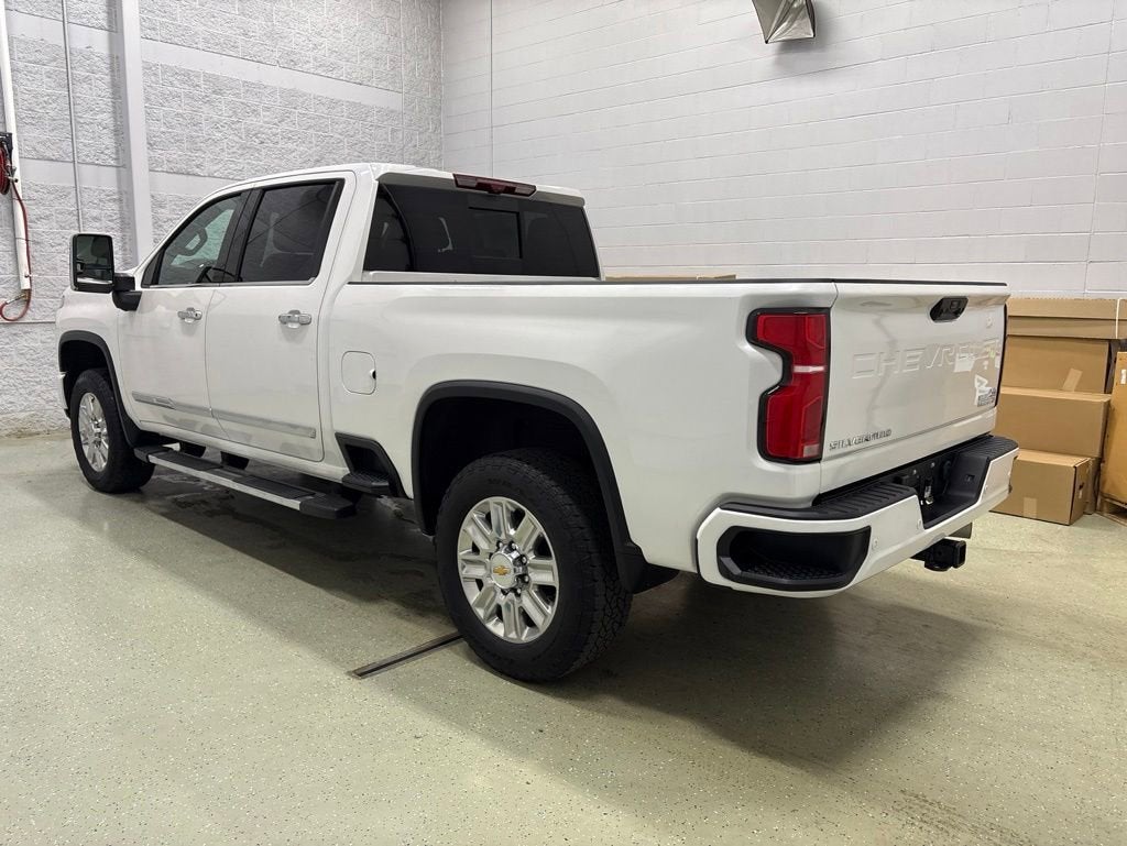 2024 Chevrolet Silverado 2500 HD High Country