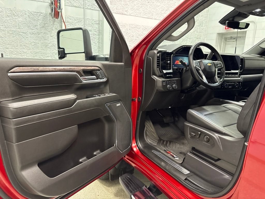 2024 Chevrolet Silverado 3500 HD LTZ