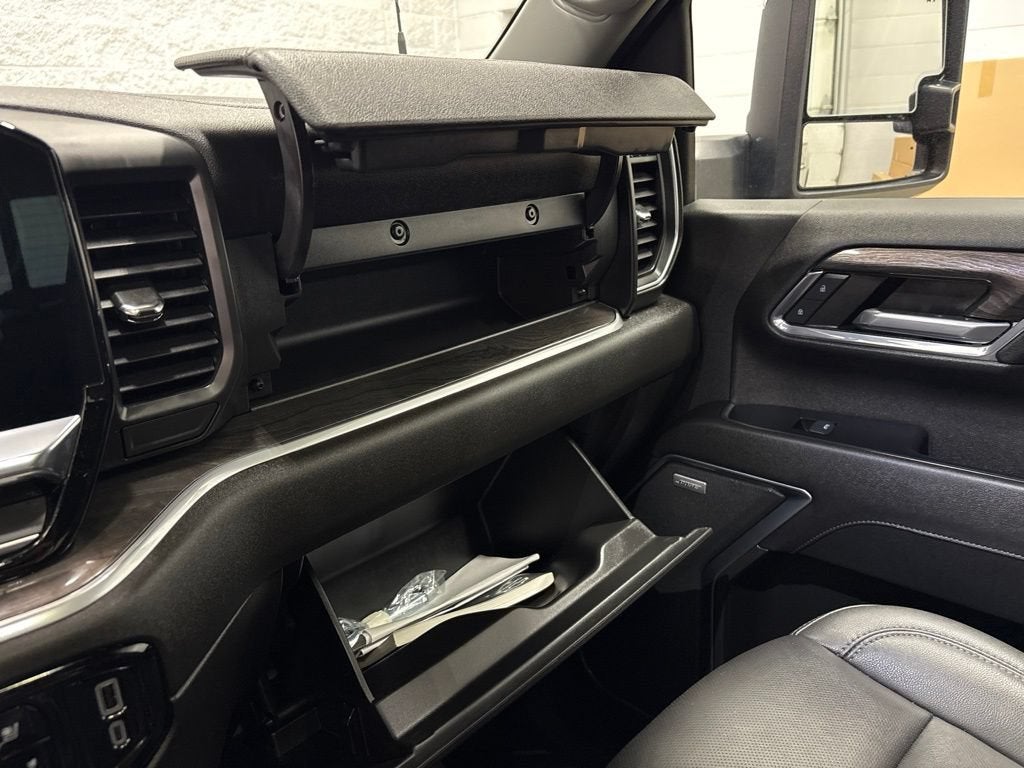 2024 Chevrolet Silverado 3500 HD LTZ