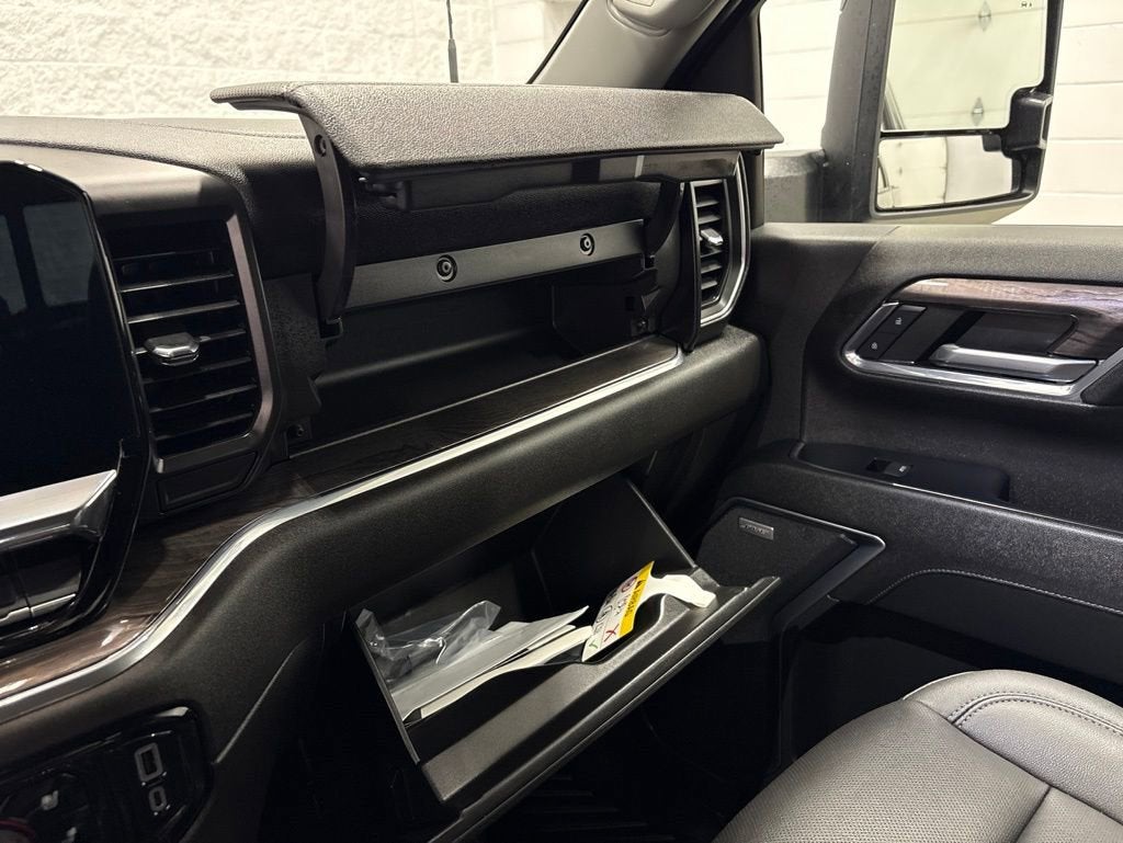 2024 Chevrolet Silverado 3500 HD LTZ