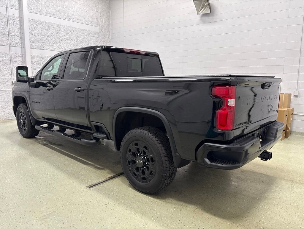 2024 Chevrolet Silverado 3500 HD LTZ