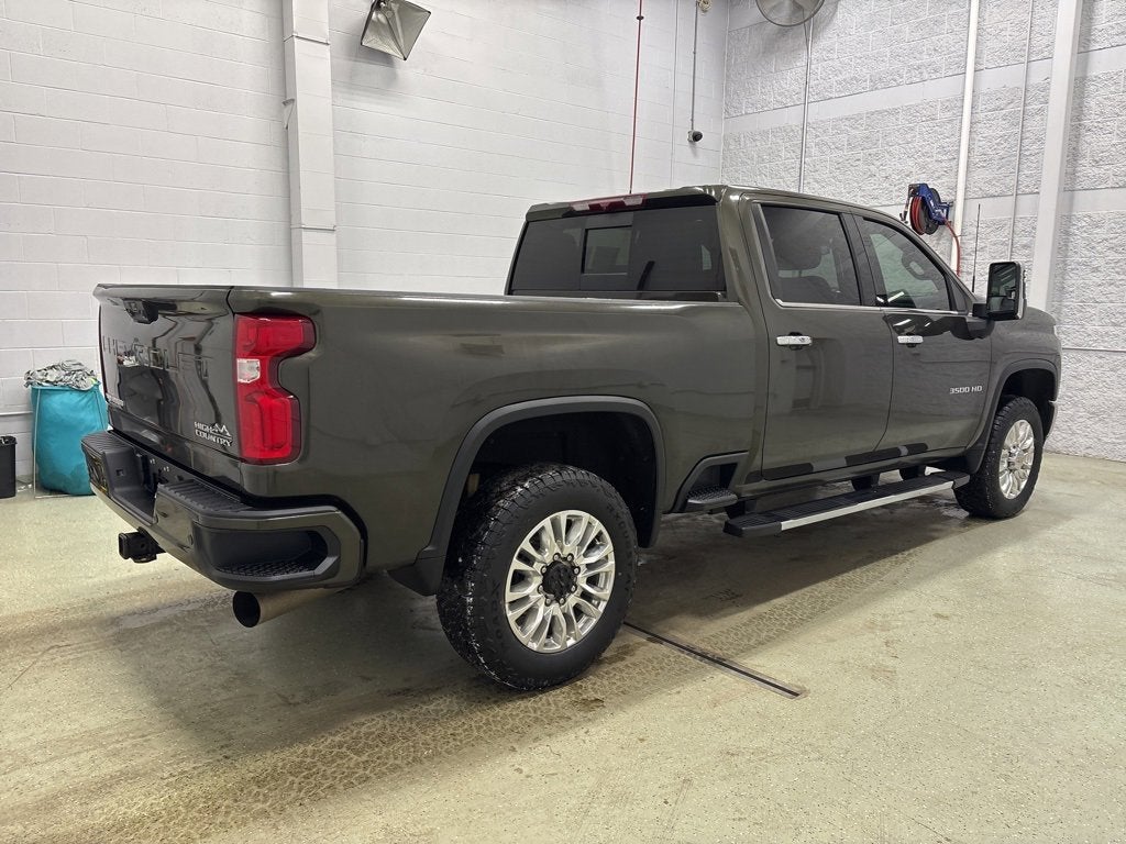 2022 Chevrolet Silverado 3500 HD High Country