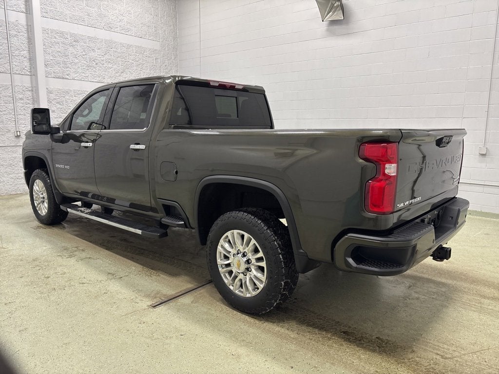 2022 Chevrolet Silverado 3500 HD High Country