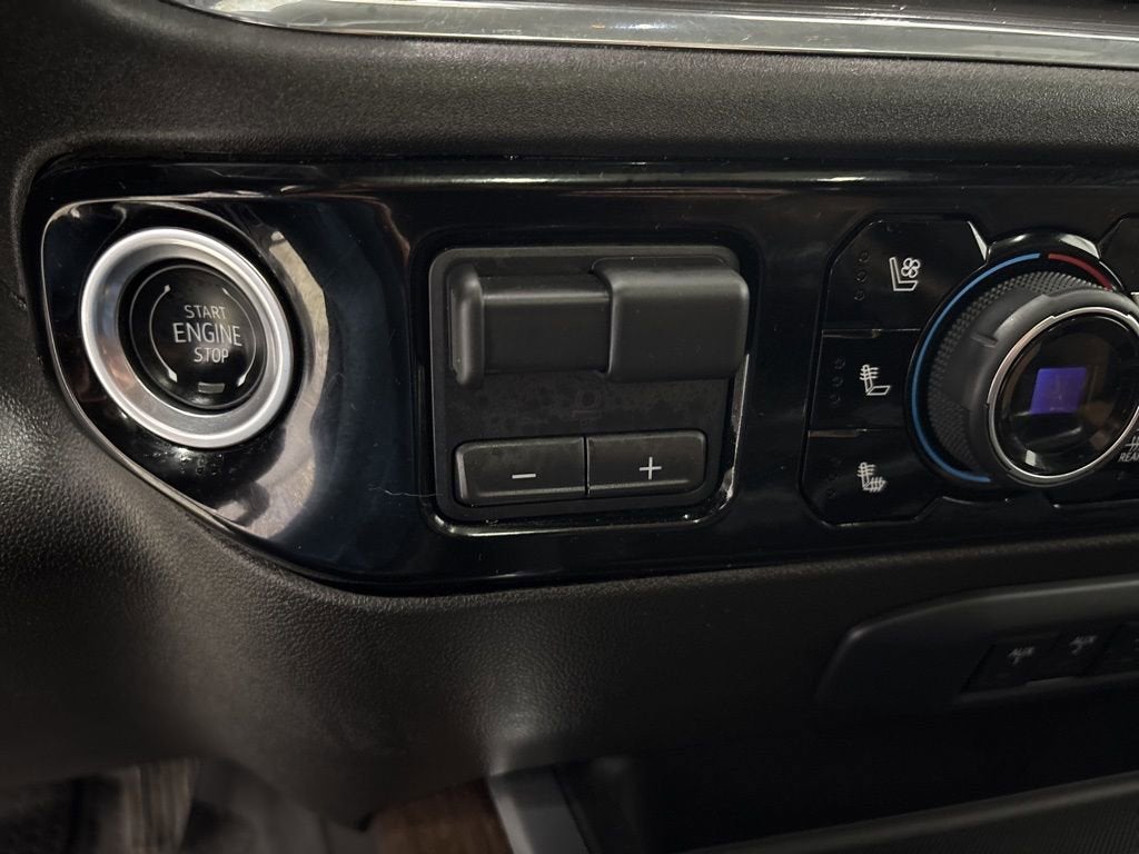 2024 Chevrolet Silverado 3500 HD High Country DRW