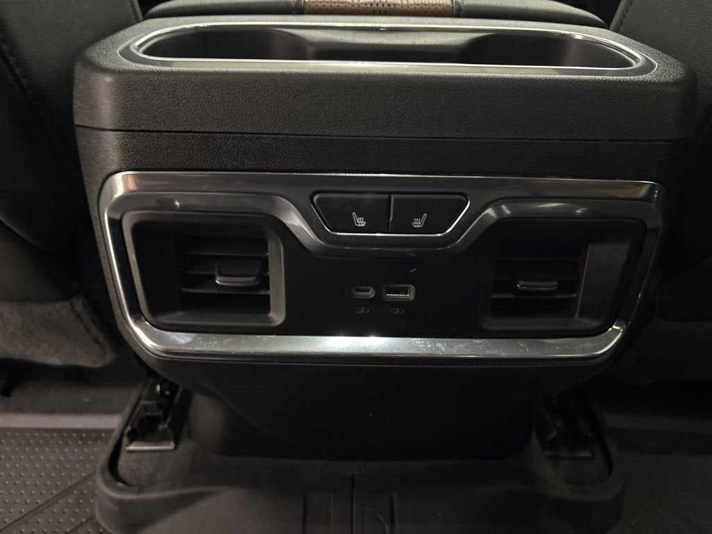 2024 Chevrolet Silverado 3500 HD High Country DRW