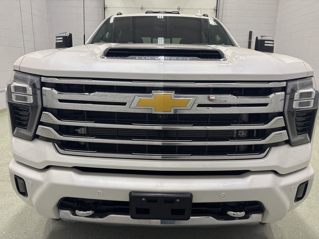 2024 Chevrolet Silverado 3500 HD High Country DRW