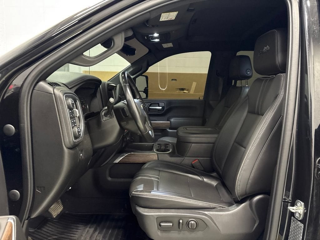 2020 Chevrolet Silverado 3500 HD High Country