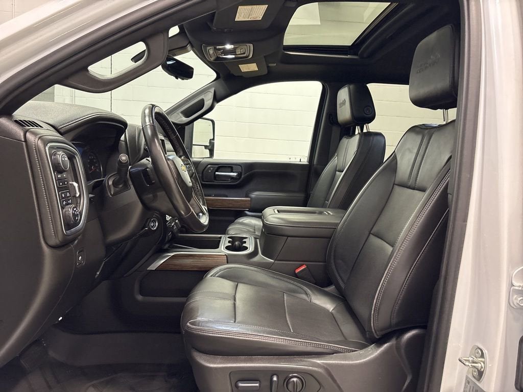 2022 Chevrolet Silverado 3500 HD High Country