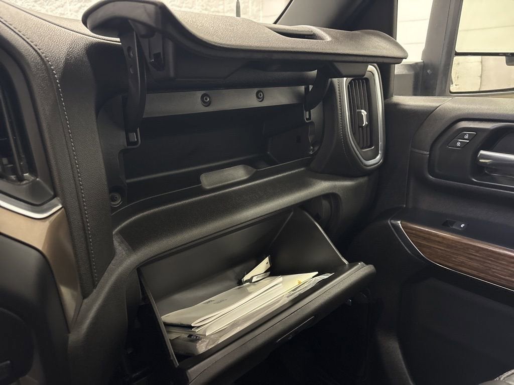 2022 Chevrolet Silverado 3500 HD High Country