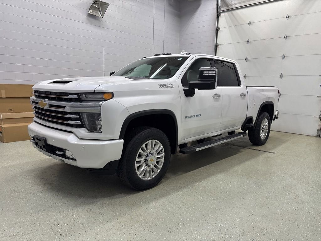 2022 Chevrolet Silverado 3500 HD High Country