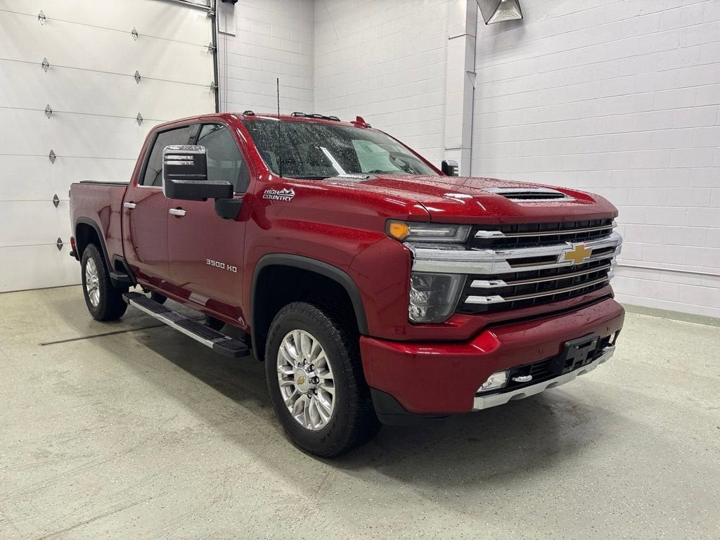 Used 2022 Chevrolet Silverado 3500HD High Country with VIN 1GC4YVEYXNF348785 for sale in Rogers, Minnesota