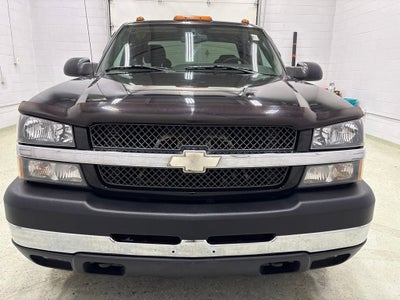2004 Chevrolet Silverado 2500 HD LS