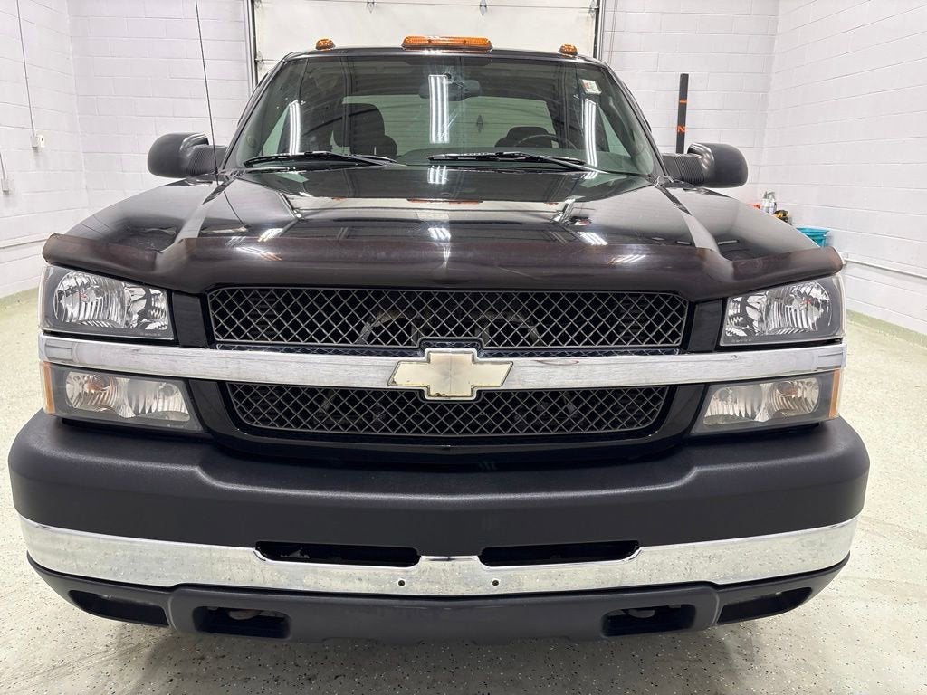 2004 Chevrolet Silverado 2500 HD LS