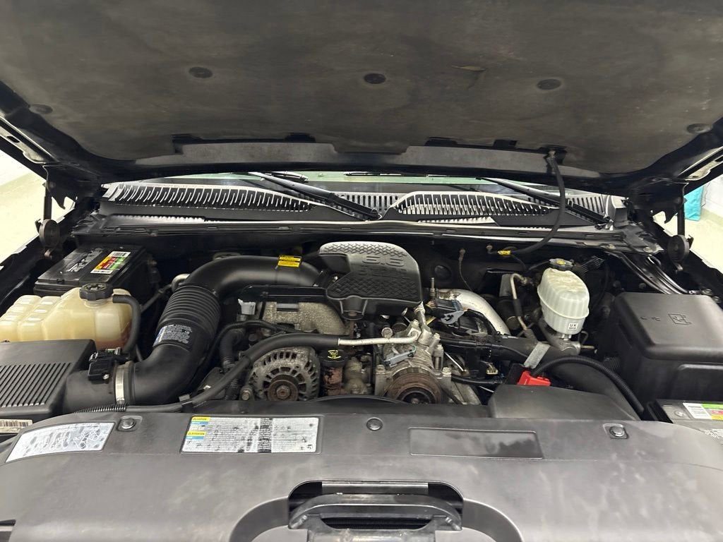 2004 Chevrolet Silverado 2500 HD LS