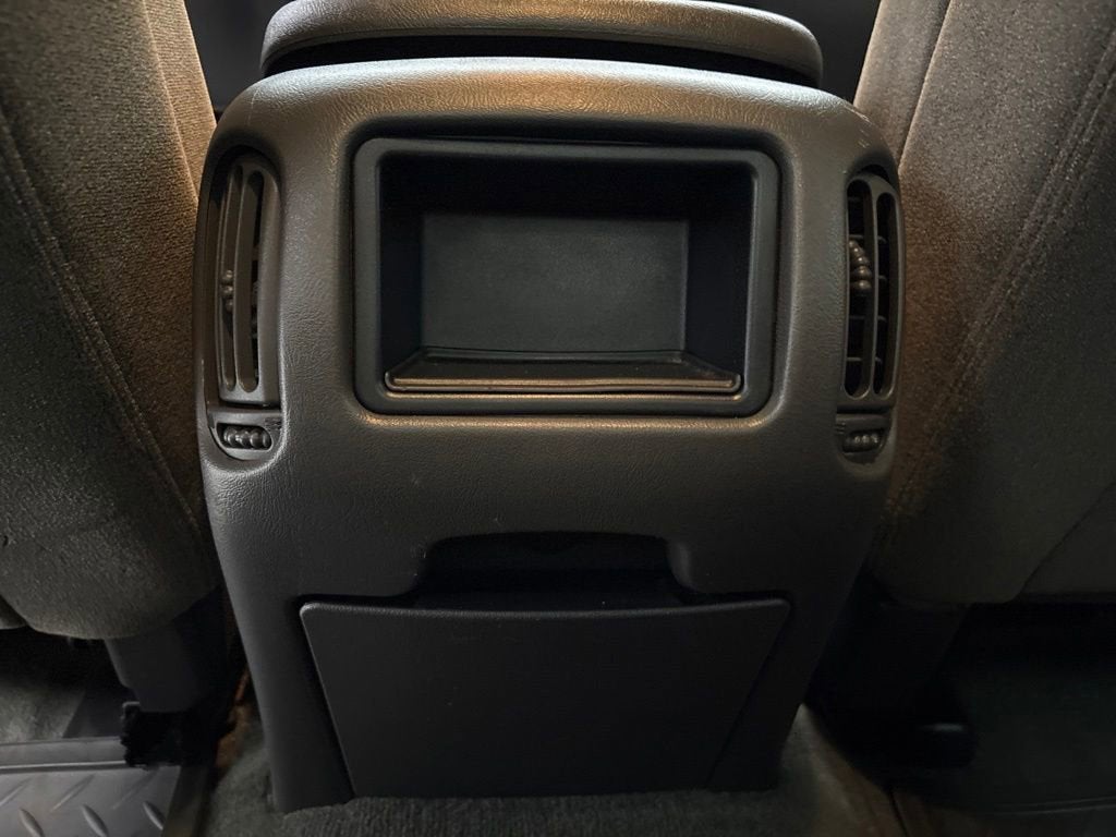 2004 Chevrolet Silverado 2500 HD LS