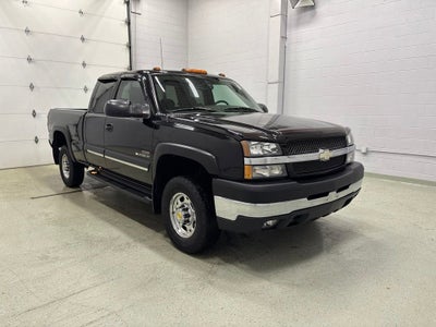 2004 Chevrolet Silverado 2500 HD LS