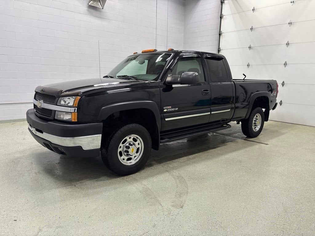 2004 Chevrolet Silverado 2500 HD LS