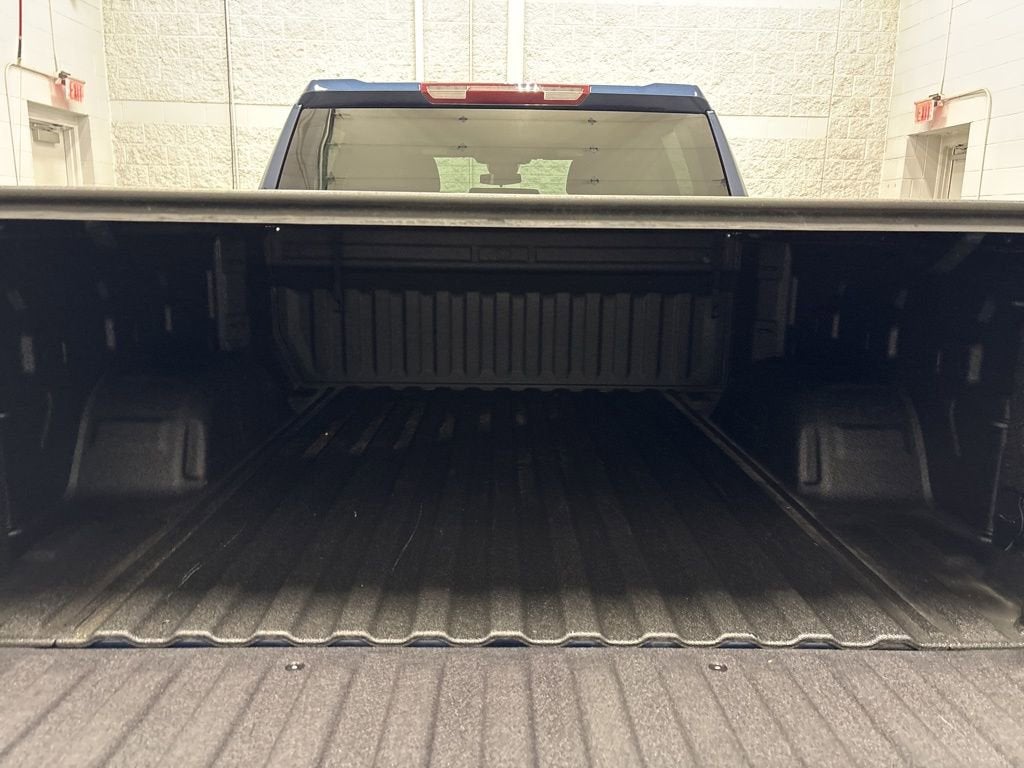 2022 Chevrolet Silverado 1500 LT (2FL)