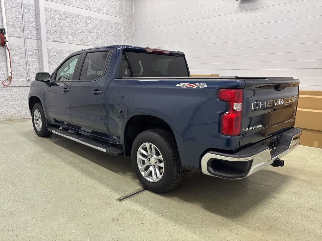 2022 Chevrolet Silverado 1500 LT (2FL)