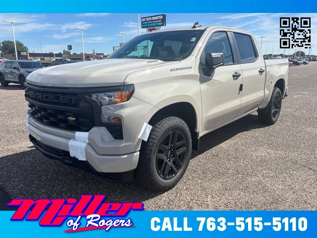 2026 Chevrolet Silverado 1500 Custom Crew Cab Short Box 4WD