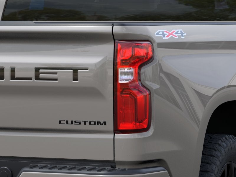 2026 Chevrolet Silverado 1500 Custom Crew Cab Short Box 4WD