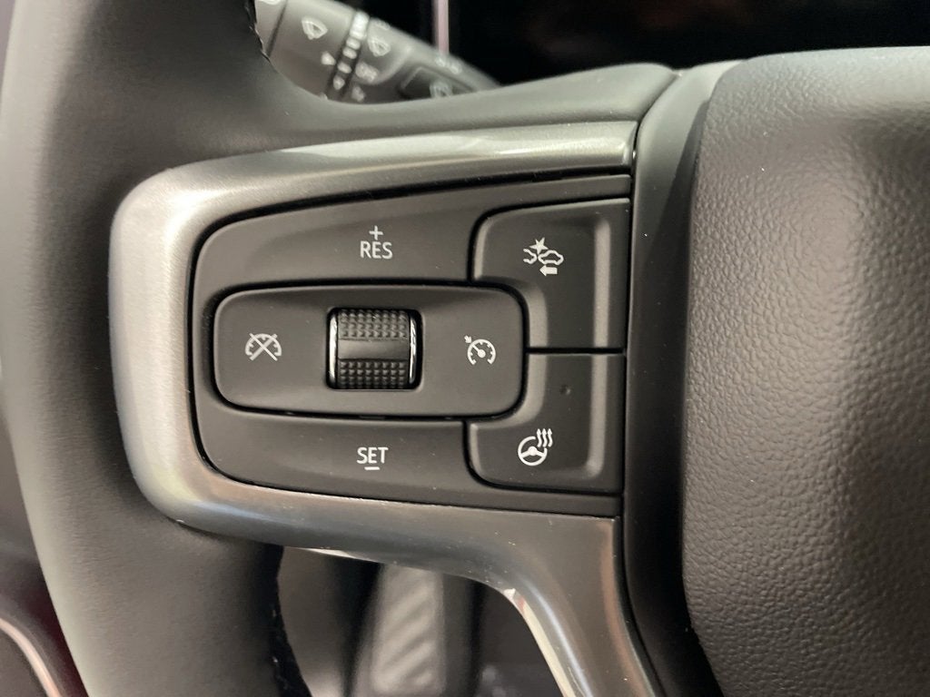 2026 Chevrolet Silverado 1500 LT (2FL) Crew Cab Short Box 4WD