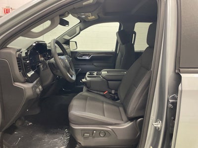 2026 Chevrolet Silverado 1500 LT (2FL) Crew Cab Short Box 4WD